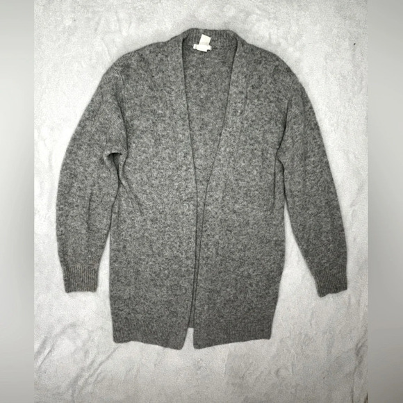 H&M Gray Cardigan Open Front Knit‎ Sweater Cozy Comfy Casual Size S - Picture 1 of 2